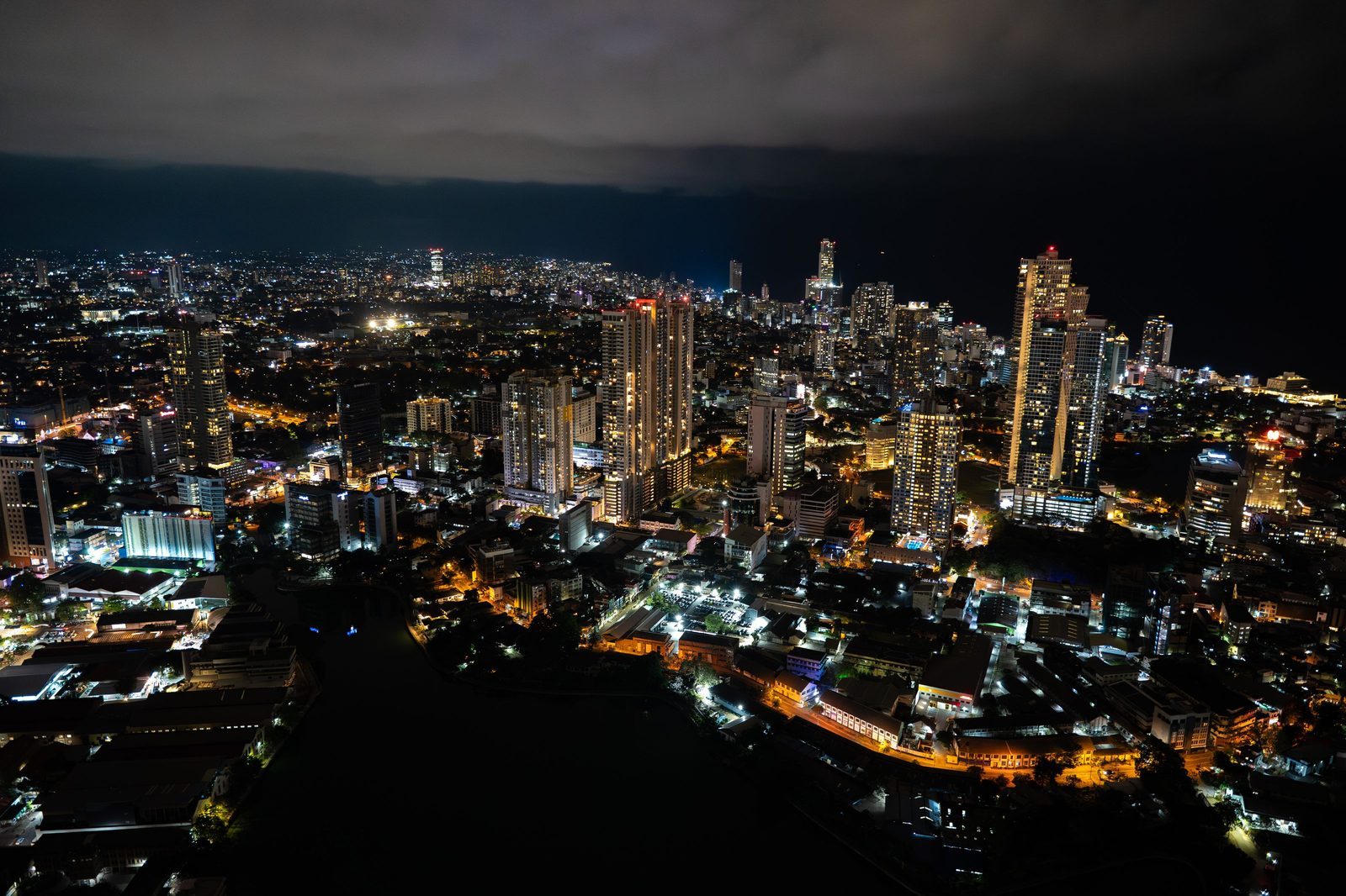 Colombo de nuit au Sri Lanka, visuel d’ambiance